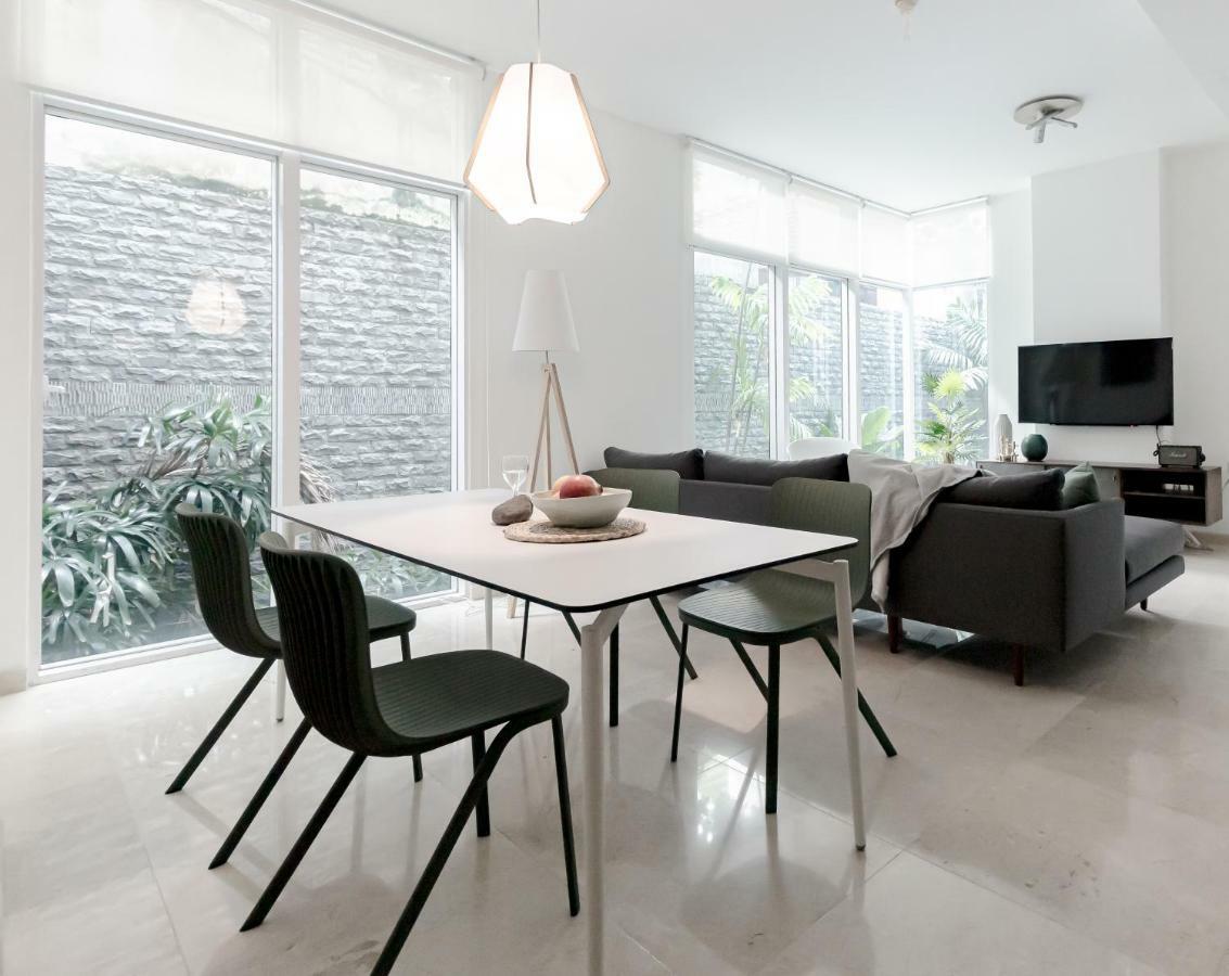 Blue Arch - Luxury Serviced Apartment In Central Saigon Ho Chi Minh-stad Buitenkant foto