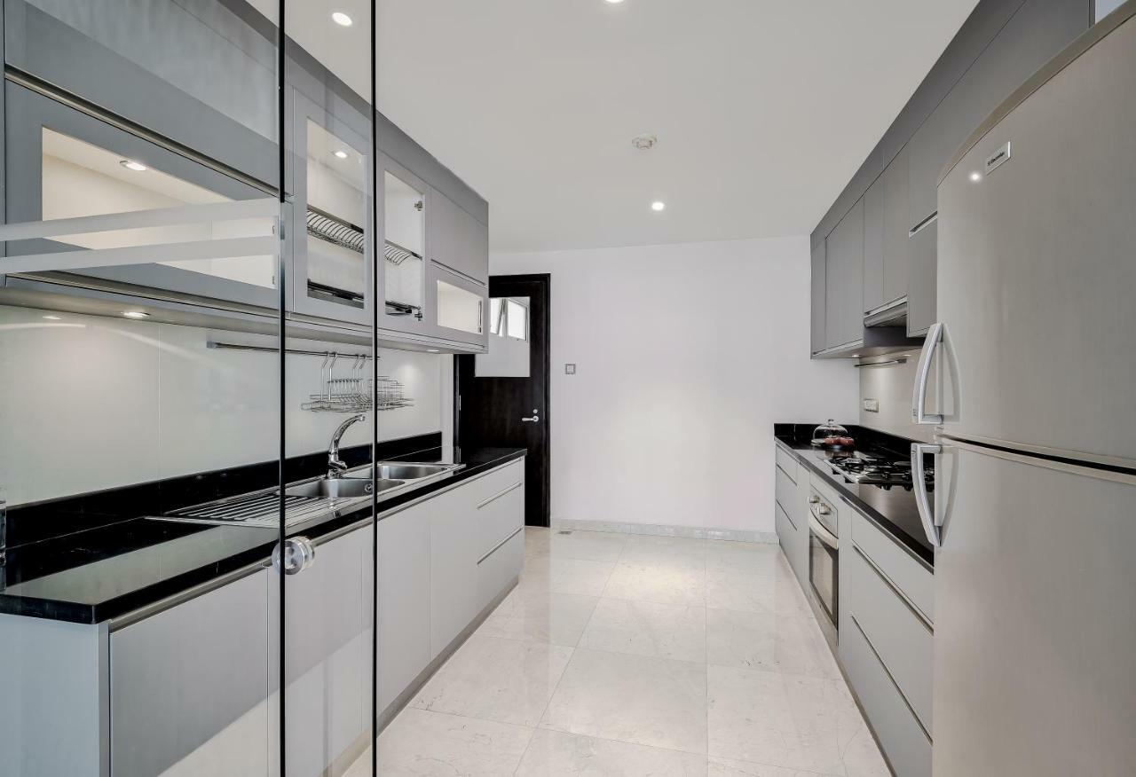 Blue Arch - Luxury Serviced Apartment In Central Saigon Ho Chi Minh-stad Buitenkant foto