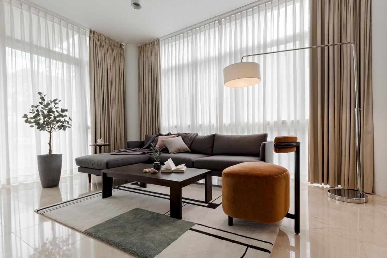Blue Arch - Luxury Serviced Apartment In Central Saigon Ho Chi Minh-stad Buitenkant foto